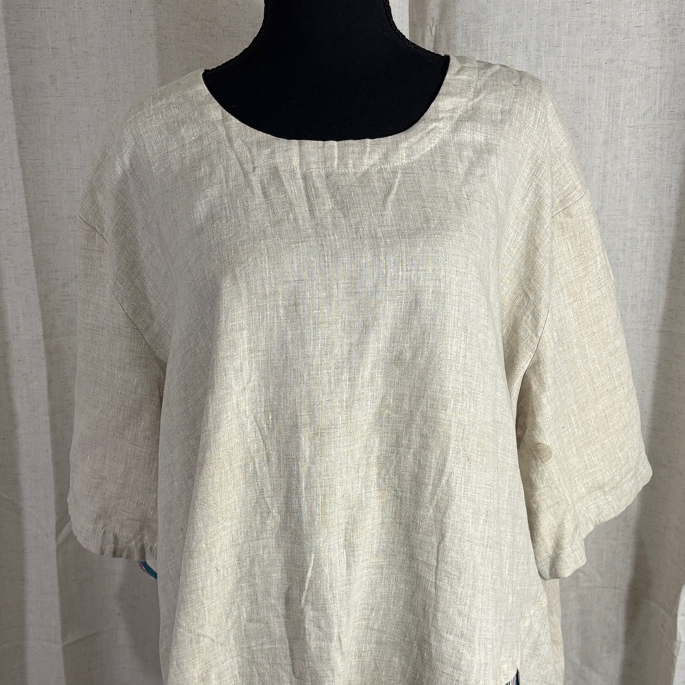 Neslay Linen Asymmetrical Women’s Top